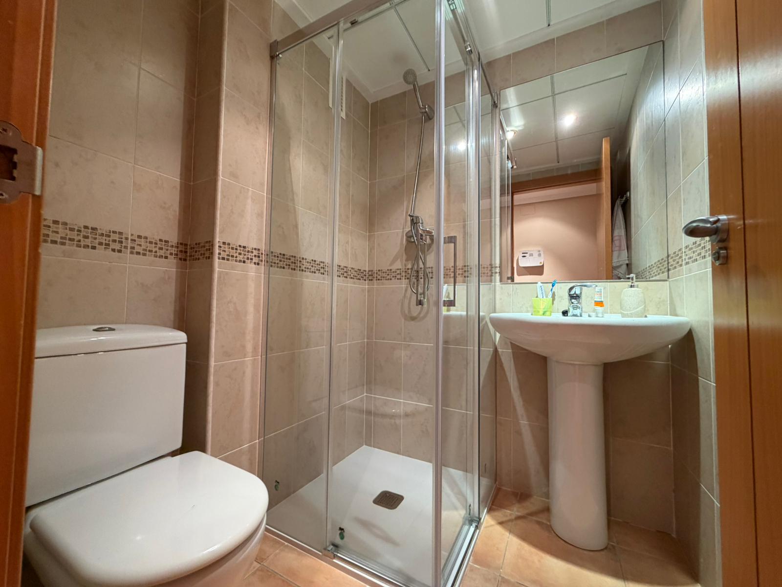 Apartamento de 3 dormitorios en una de las urbanizaciones más populares en venta.