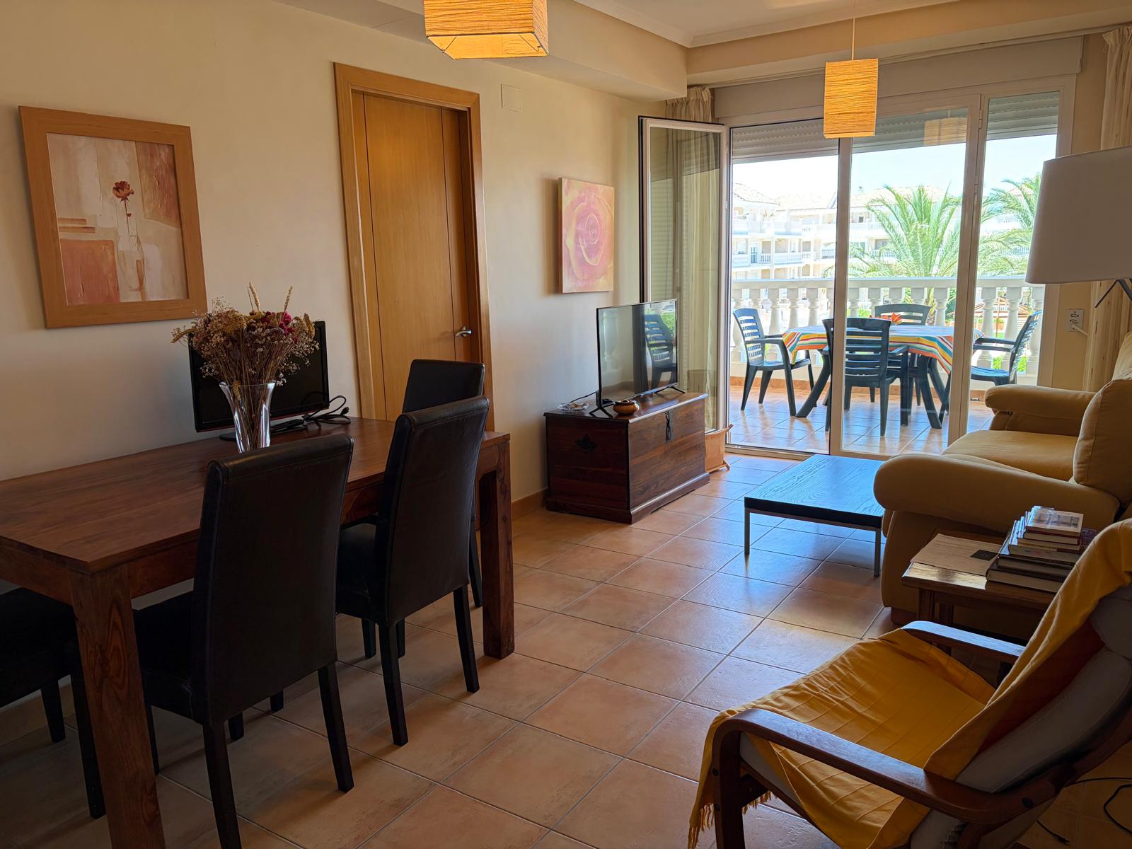 Apartamento de 3 dormitorios en una de las urbanizaciones más populares en venta.