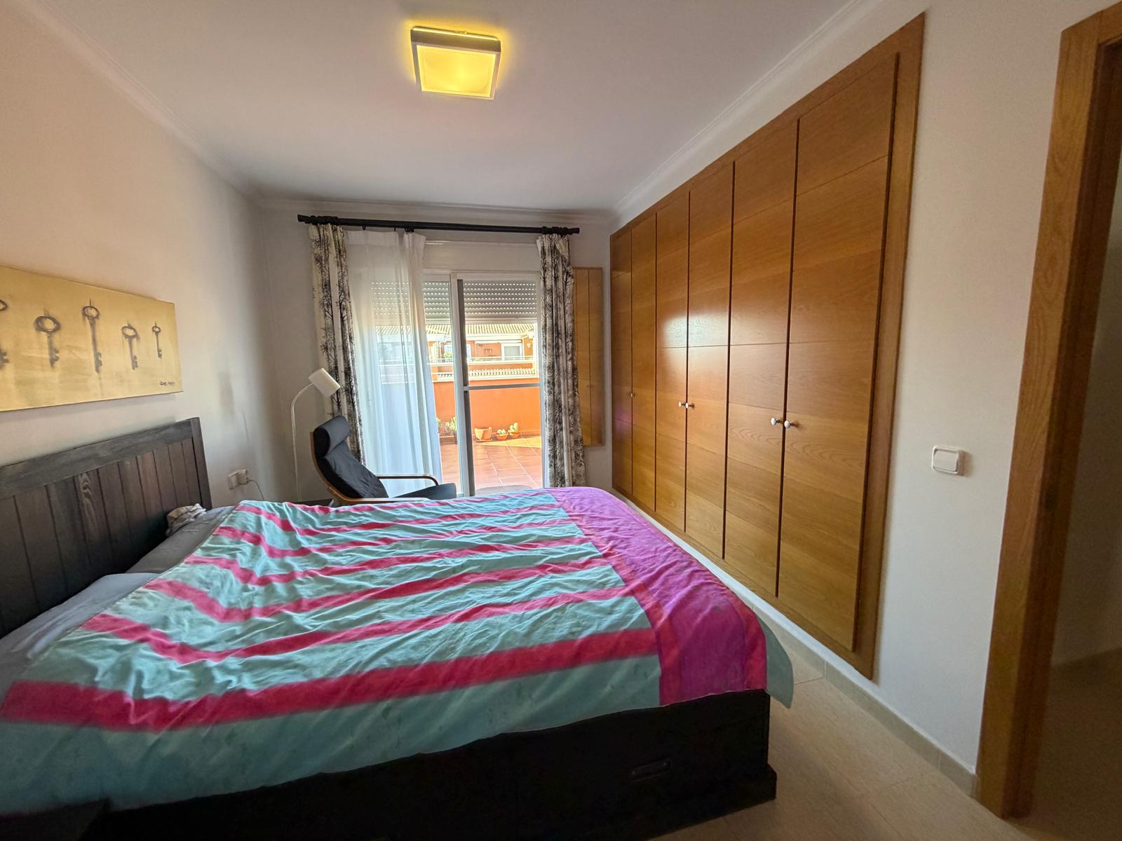 DE463 - penthouse with 3 bedrooms, beautiful views, and next to the center