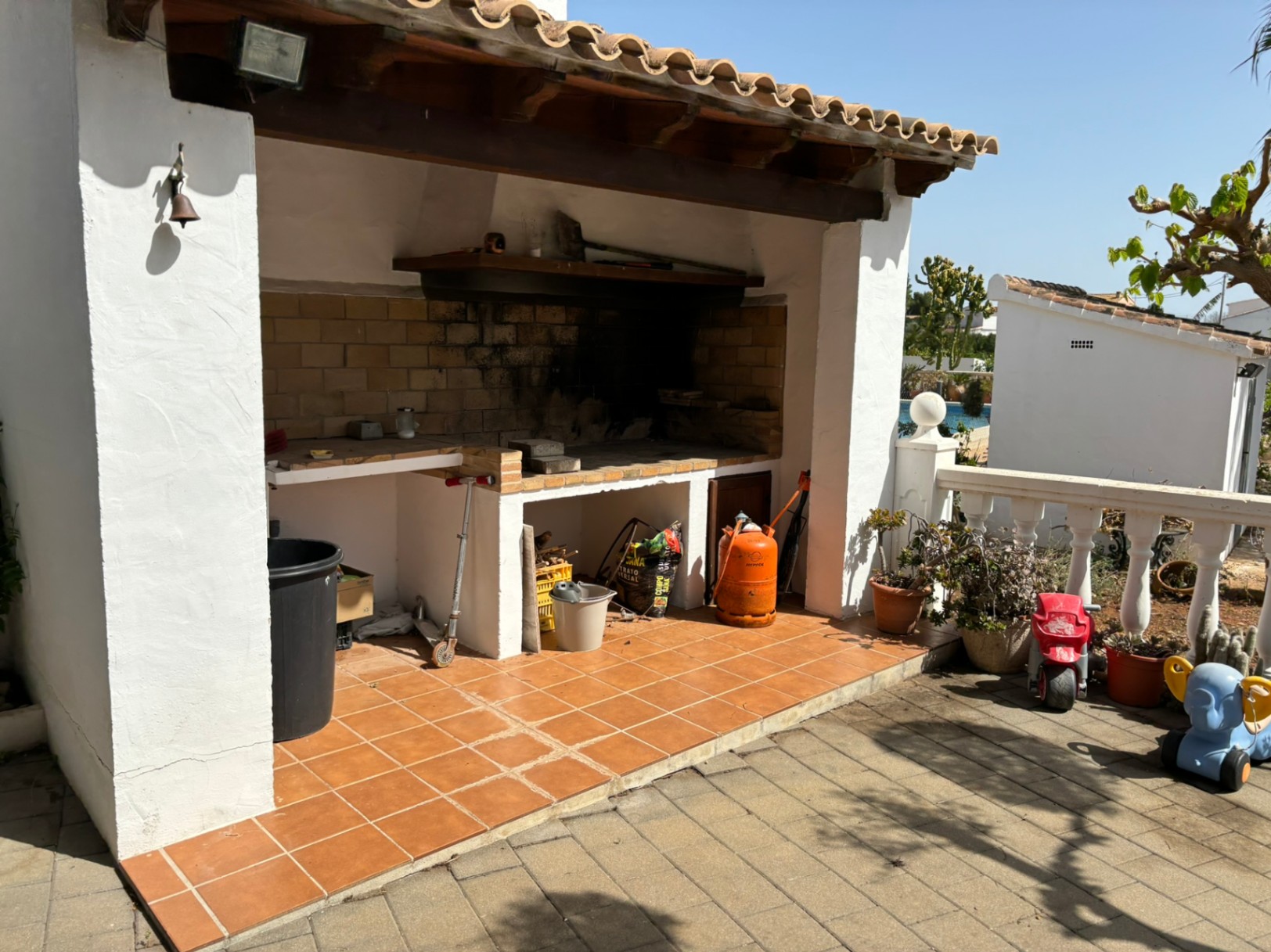 Casa de campo en La Xara, 2 dormitorios y 1 baño en alquiler