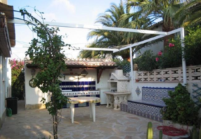 027 VILLA GALERA