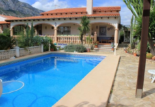 027 VILLA GALERA
